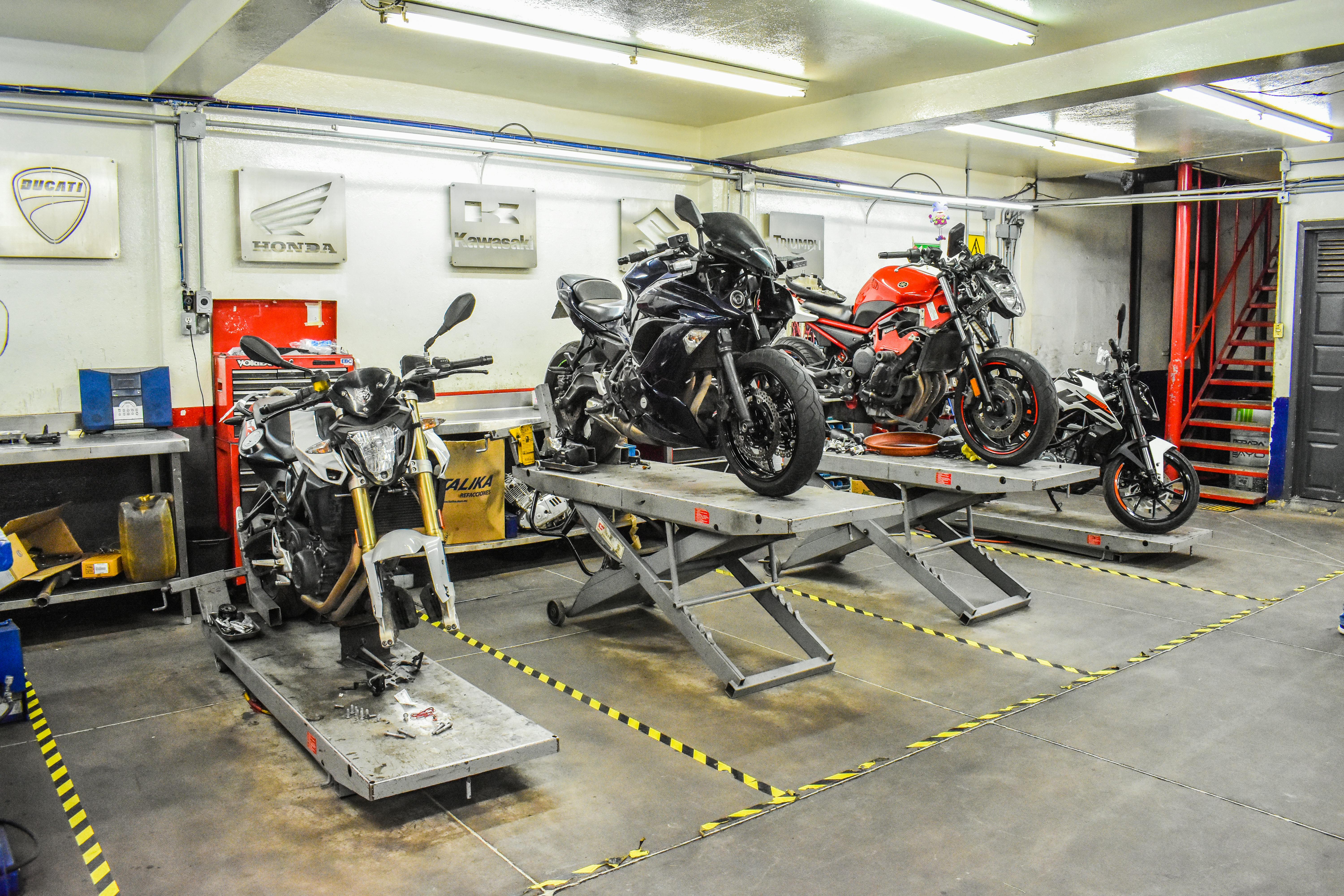 Garage